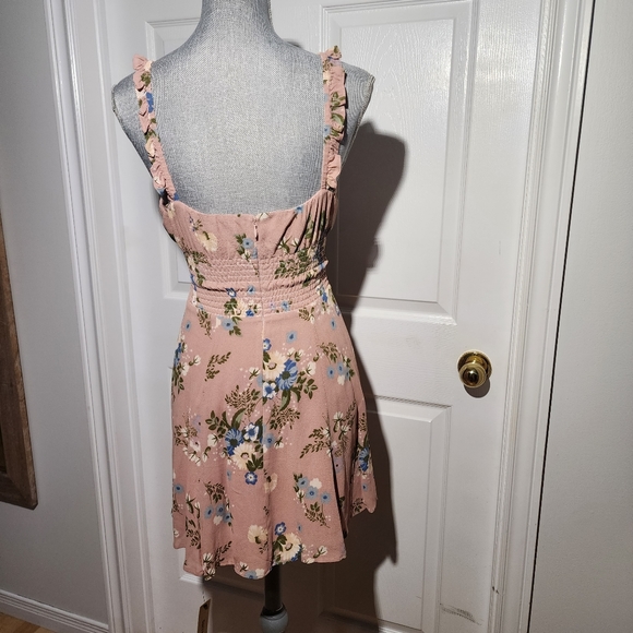 REFORMATION NWT Elyse dress - Picture 4 of 6